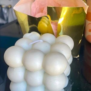 White bubble candle